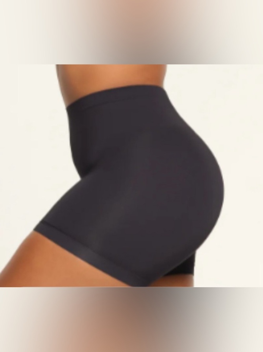 SKIMS (Bundle of 2) Soft Smoothing Seamless Shorts
